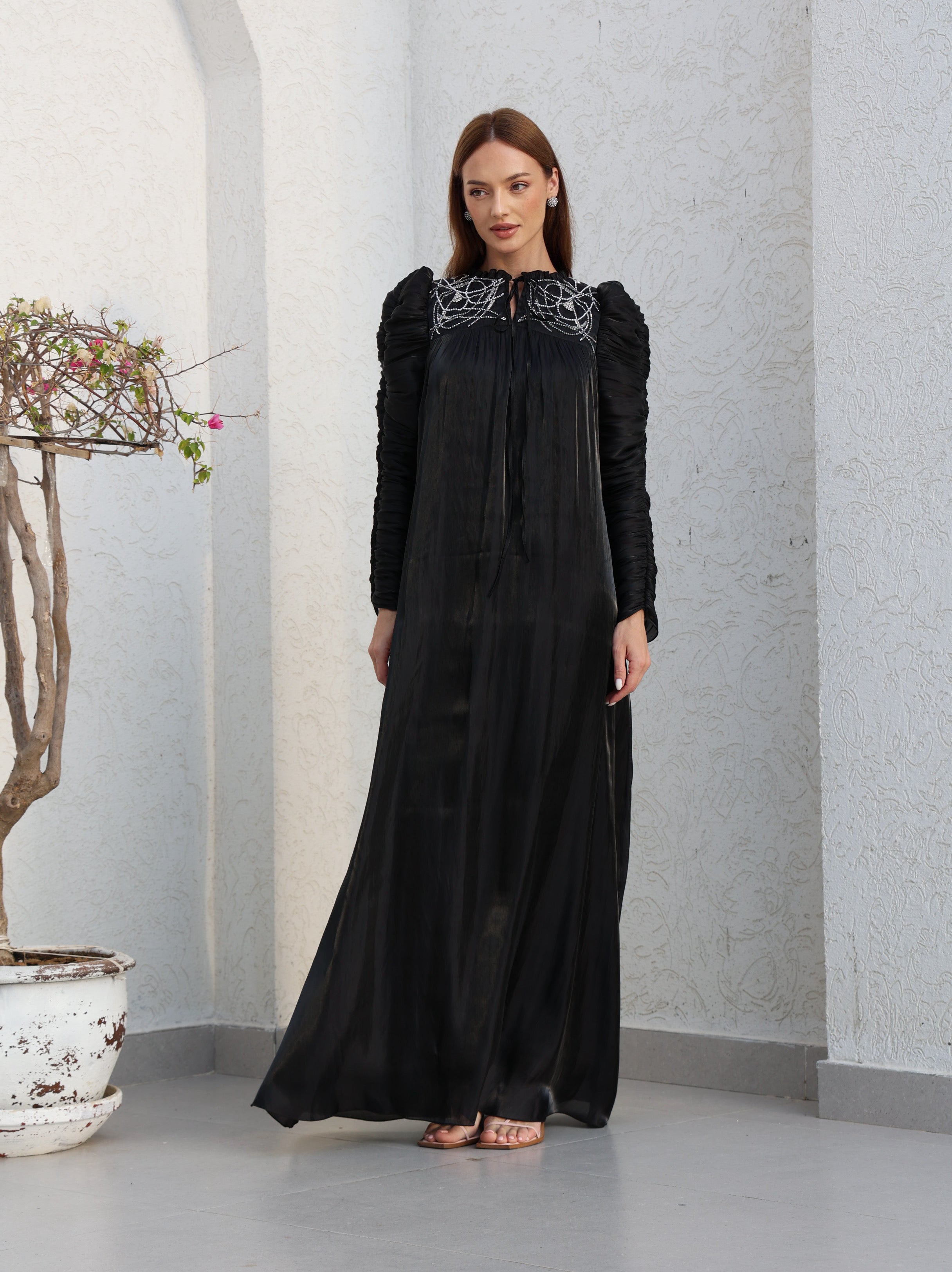 Французское платье в черном цвете