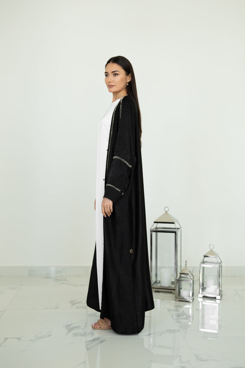 3-Line Abaya